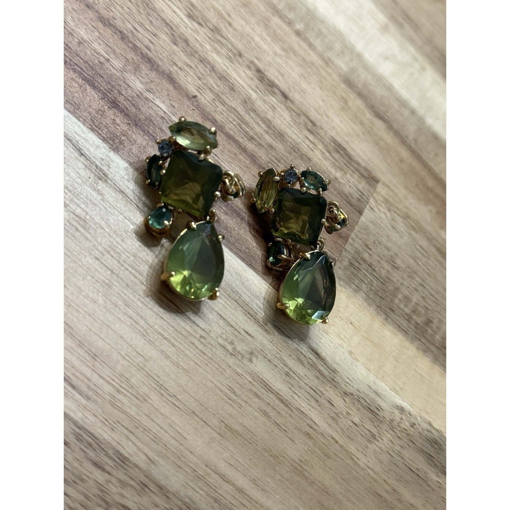 VTG Signed Monet Gold Tone Multicolor Prong Crystals Clip On Earrings Retro